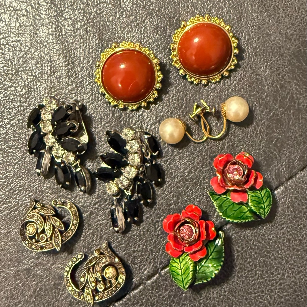 Gold and Black Intricate Earrings Set